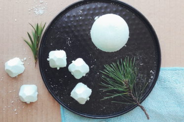 calming woodsy diy shower steamers, domače tuš bombice za sproščanje